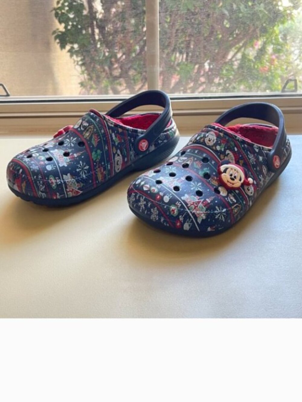 Crocs Disney Christmas Shoes Mules Holiday 2020 Mickey Mouse Santa Blue Red 6